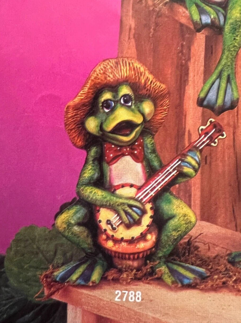 CM0536 - 2788 Kimple Bango Frog