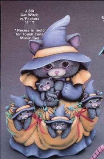 CM0667- J636 Clay Magic Three Cat Witch Attc
