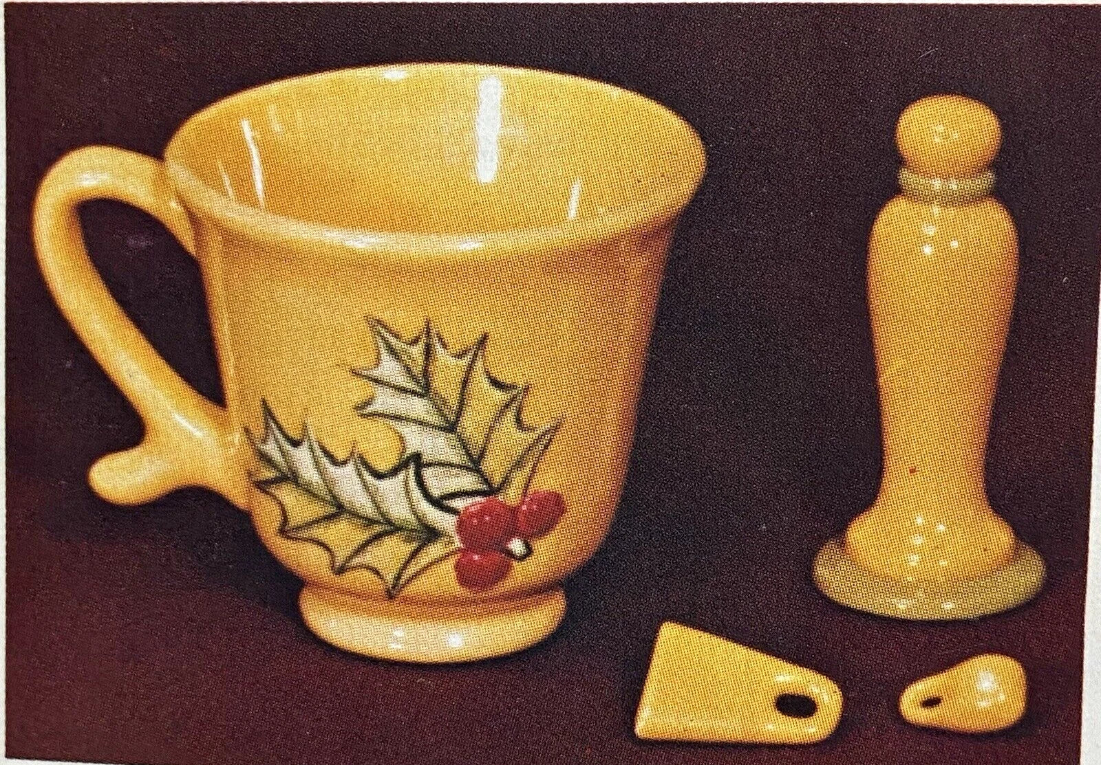 CM0171 - DM 328 Duncan Holly Cup or Bell