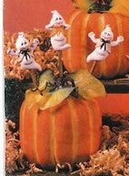 CM0600 - D1681 Dona's Three Pumpkin Poker Ghosts 4"H