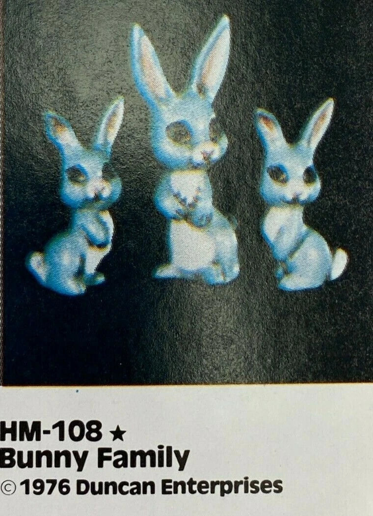 CM0551 -HM108 Duncan Bunny Family