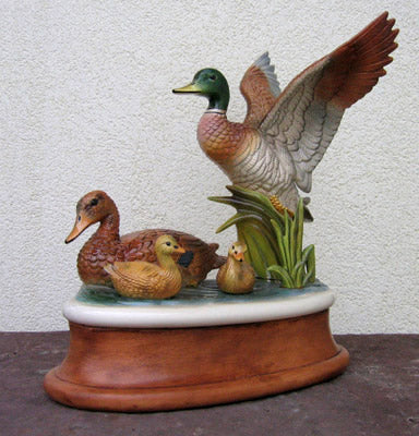 CM0121 - 315 Mikes Duck Family Accs