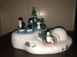 CM0282 - S-1041 Scioto Small Penguins (For S-895)