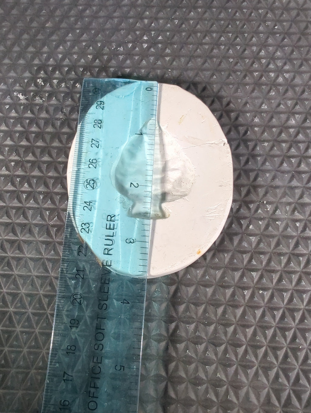 CM0396- CA-278 Large Arrow Head Press/ Sprig Mold