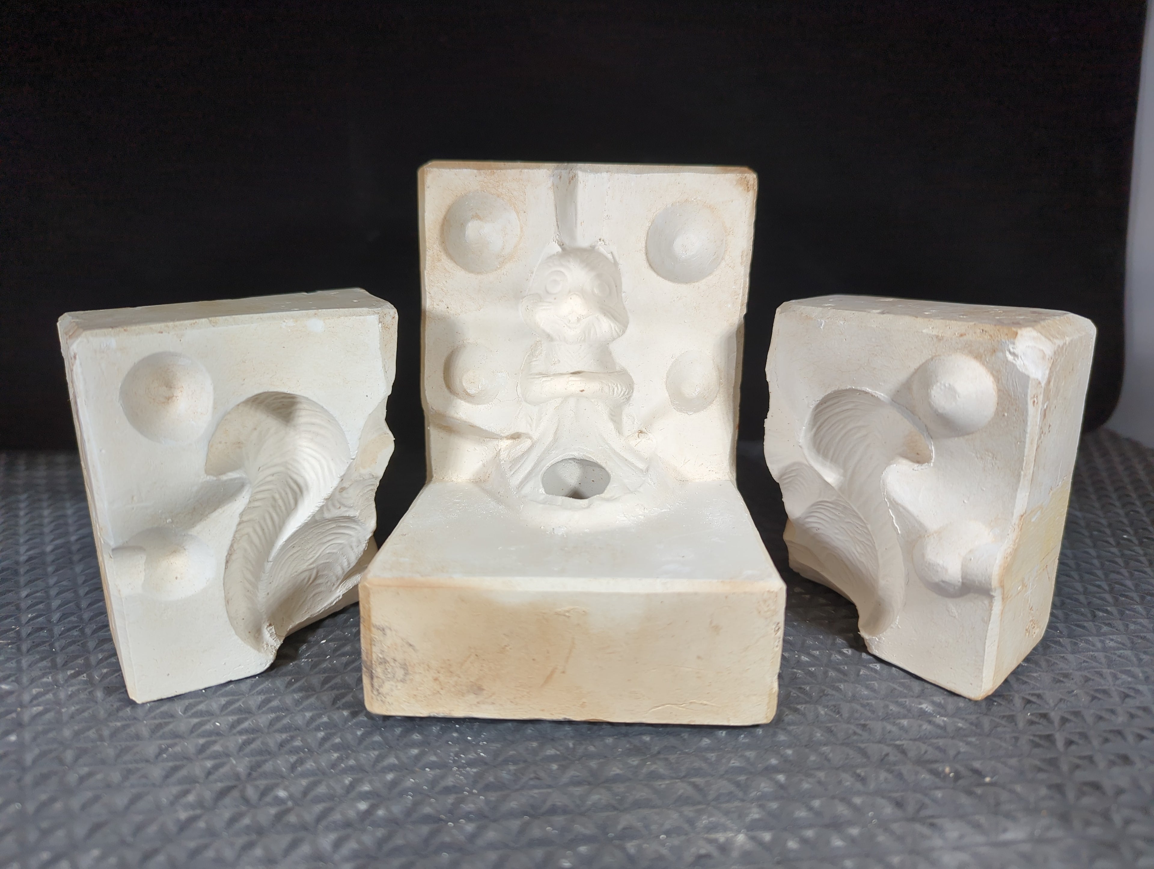 CM0894 - 113B Squirrel