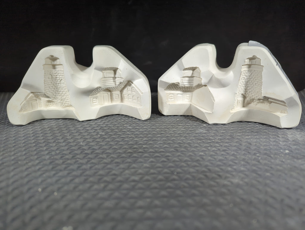 CM1337 - H638A Hershey Molds Cottage & Lighthouse (2) Ornaments Mold