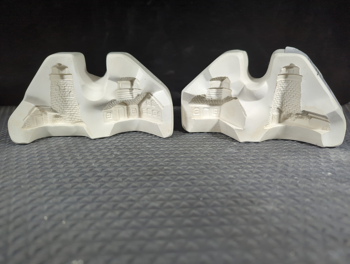 CM1337 - H638A Hershey Molds Cottage & Lighthouse (2) Ornaments Mold