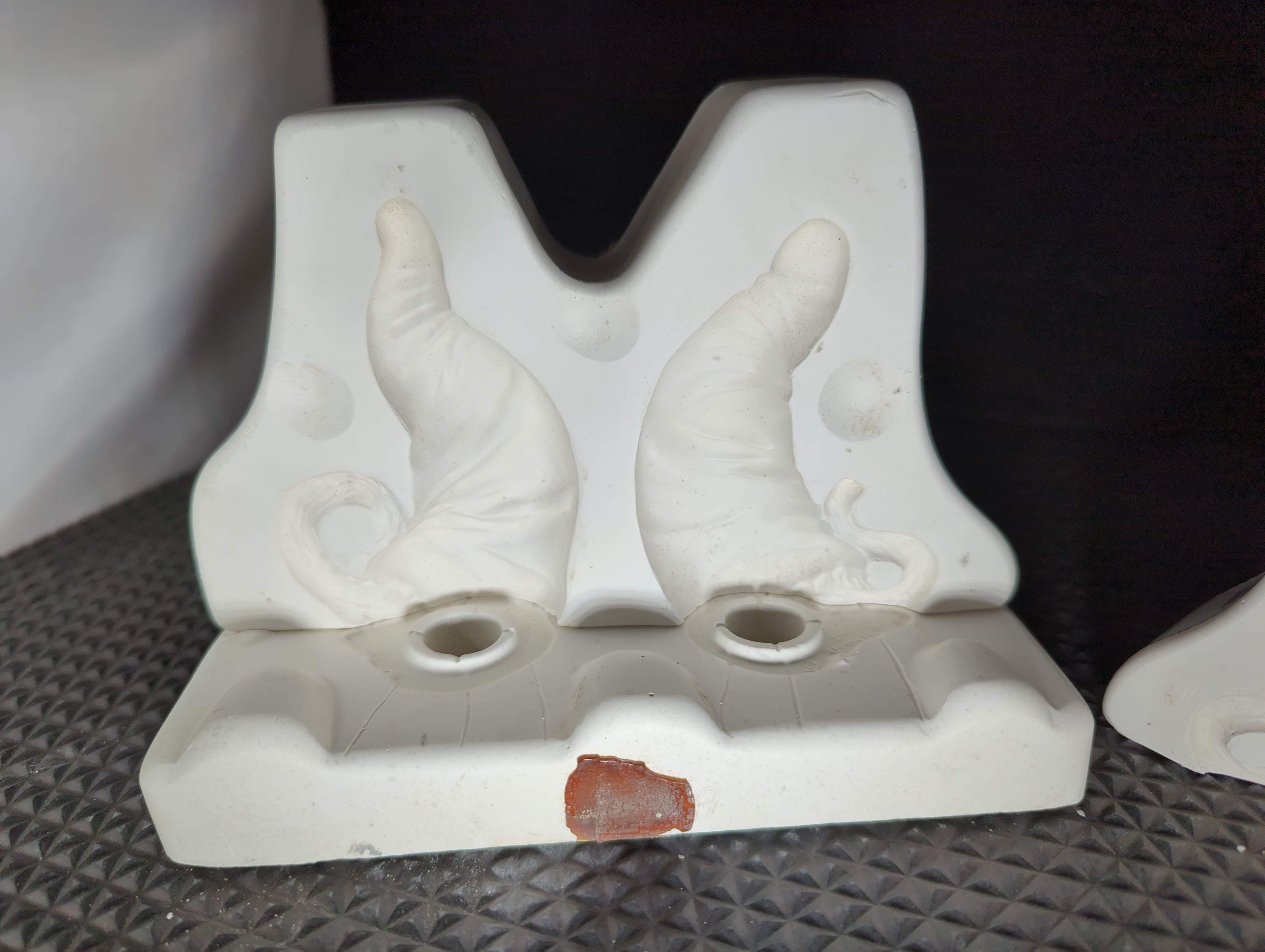 CM0207 - NM-2169 Nowell's Chile Pepper S&P Shakers