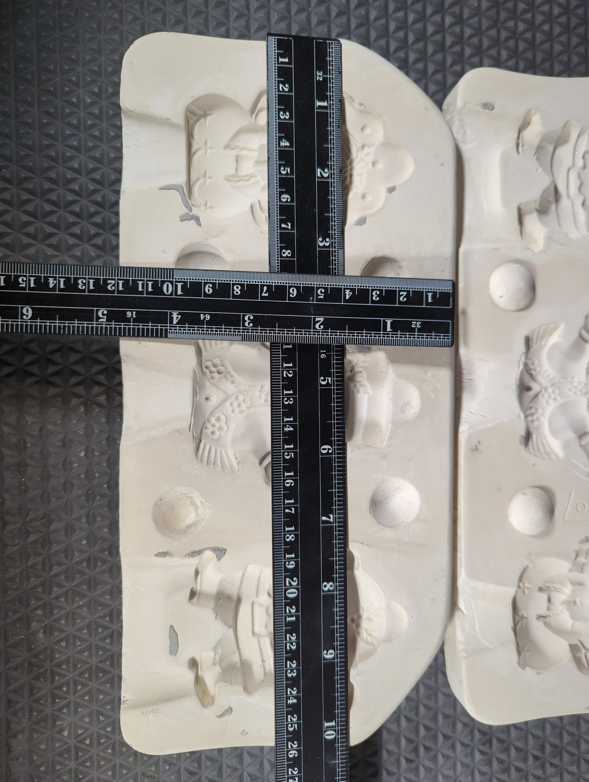 CM1311 - #799 Lonestar 3-Ornaments Mold