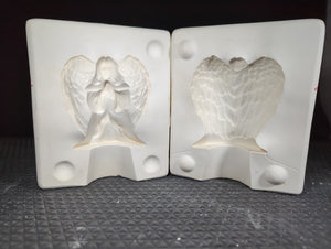 CM0479 - P 1038 Provincial Angel Praying