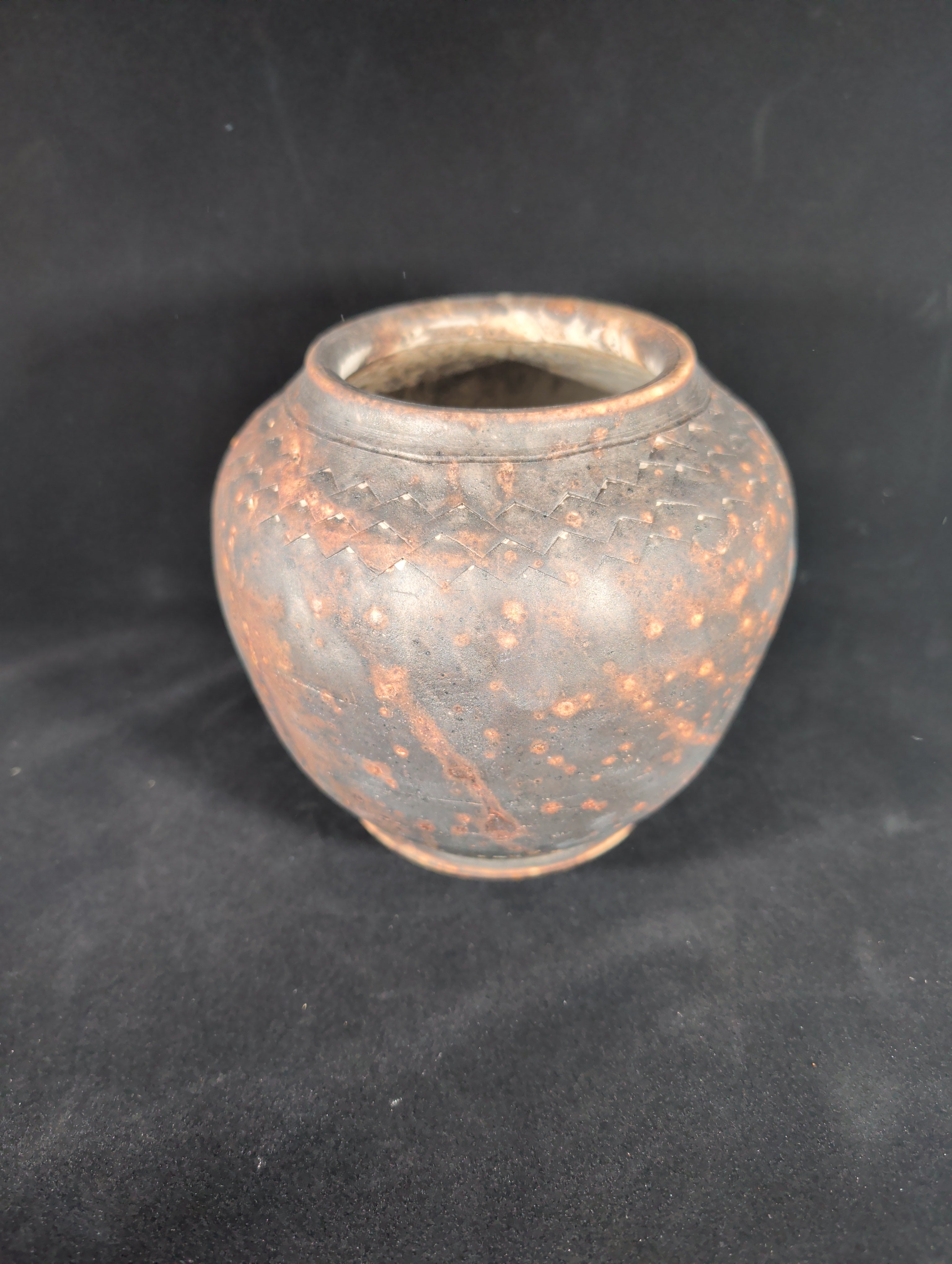 CMA0022 - Carved Vase by Dhruv