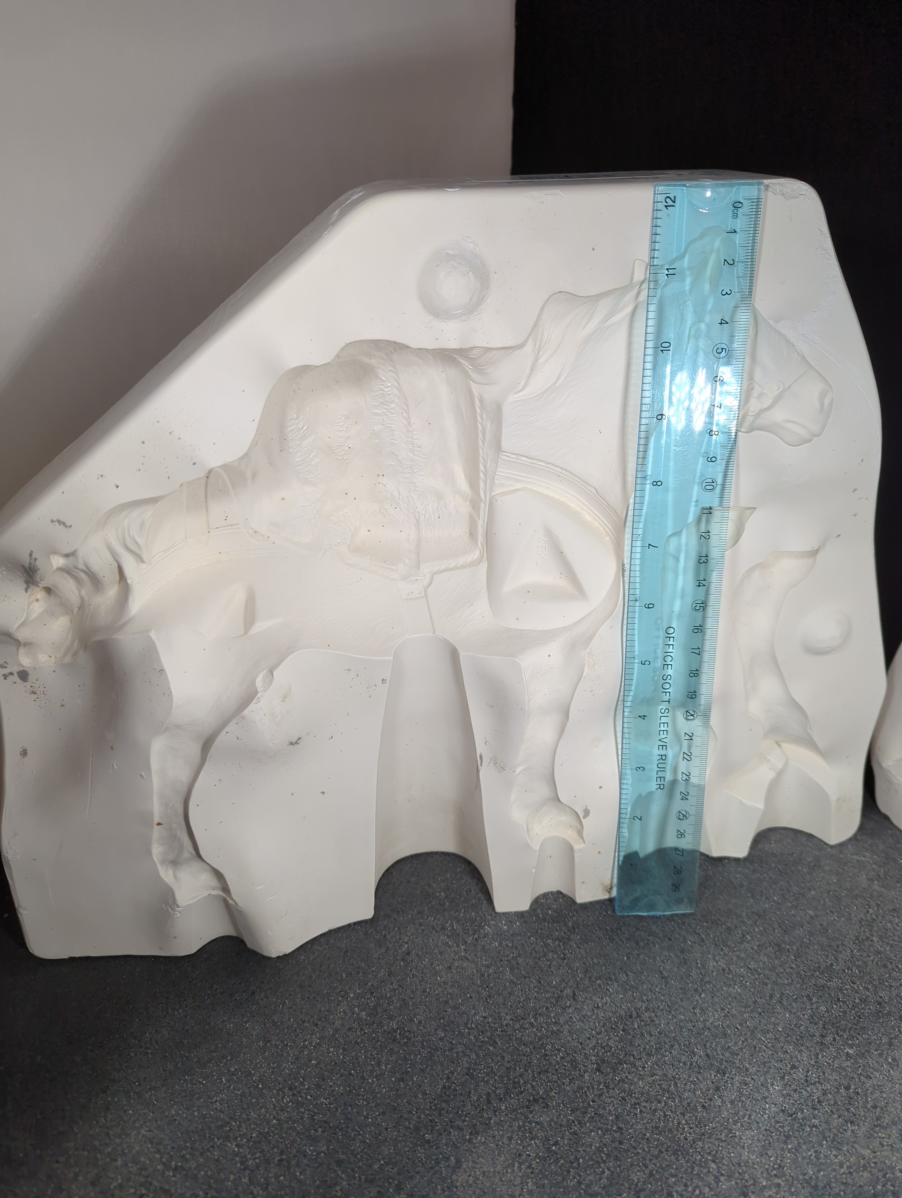 CM0149 - P598: Provincial Horse with Straps