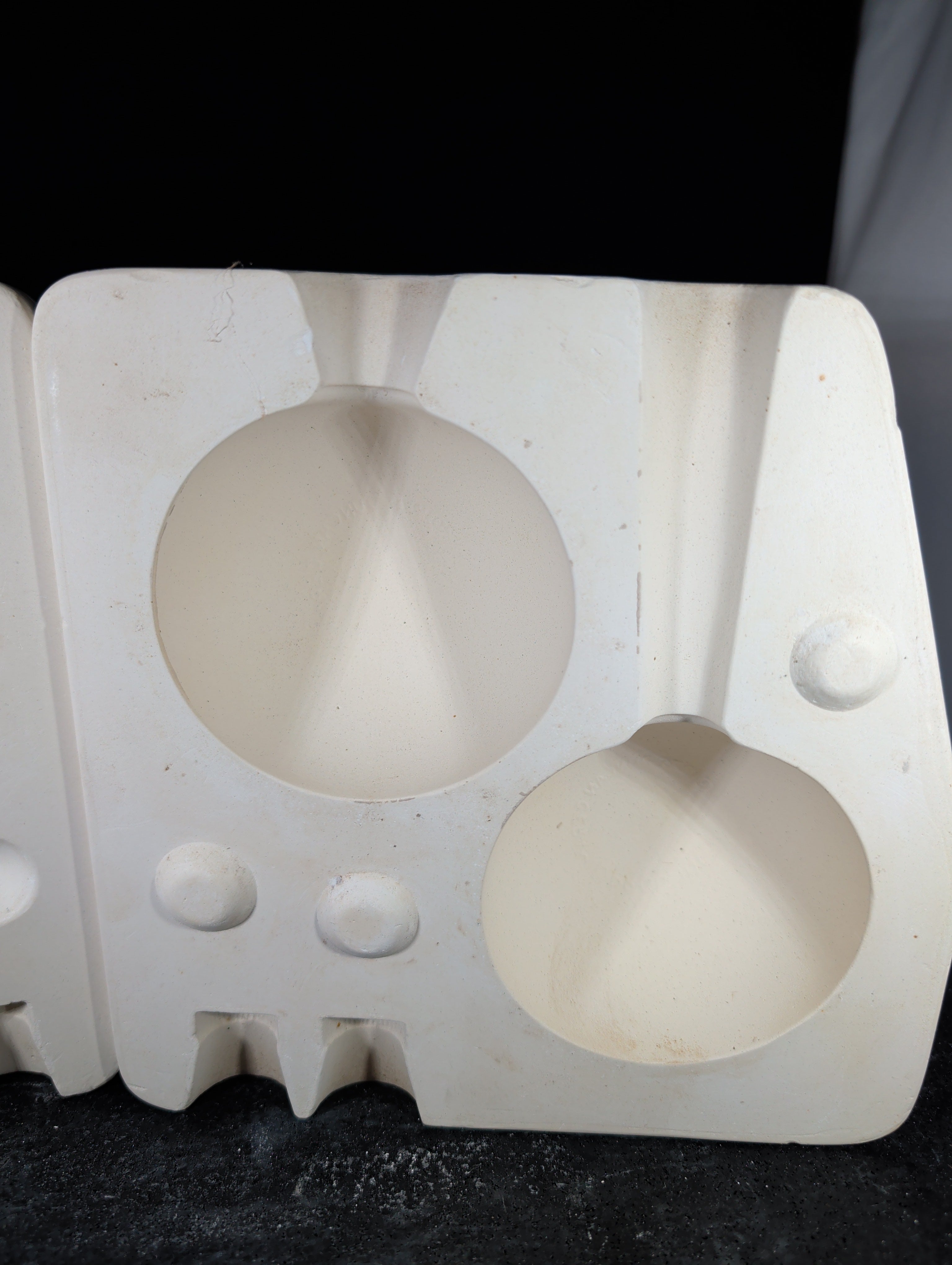 CM0012- DM208B Duncan Nostalgia ornament