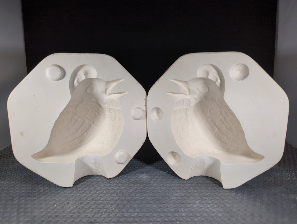 CM0766 -DM 41A Duncan Contemporary Bird