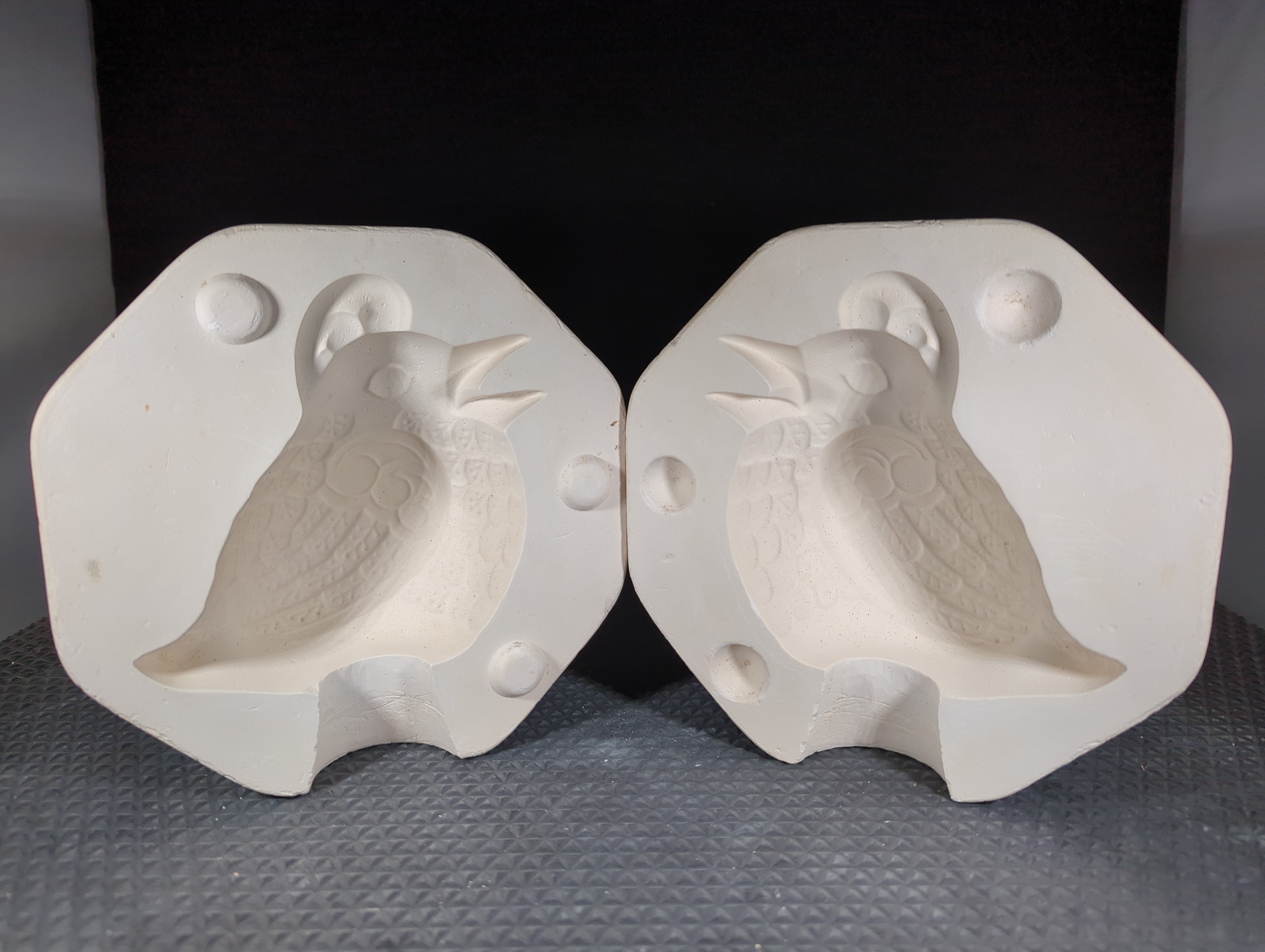 CM0766 -DM 41A Duncan Contemporary Bird