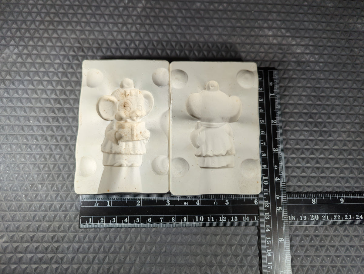 CM1398 - A-222 Alberta's Girl Mouse Ornament Mold