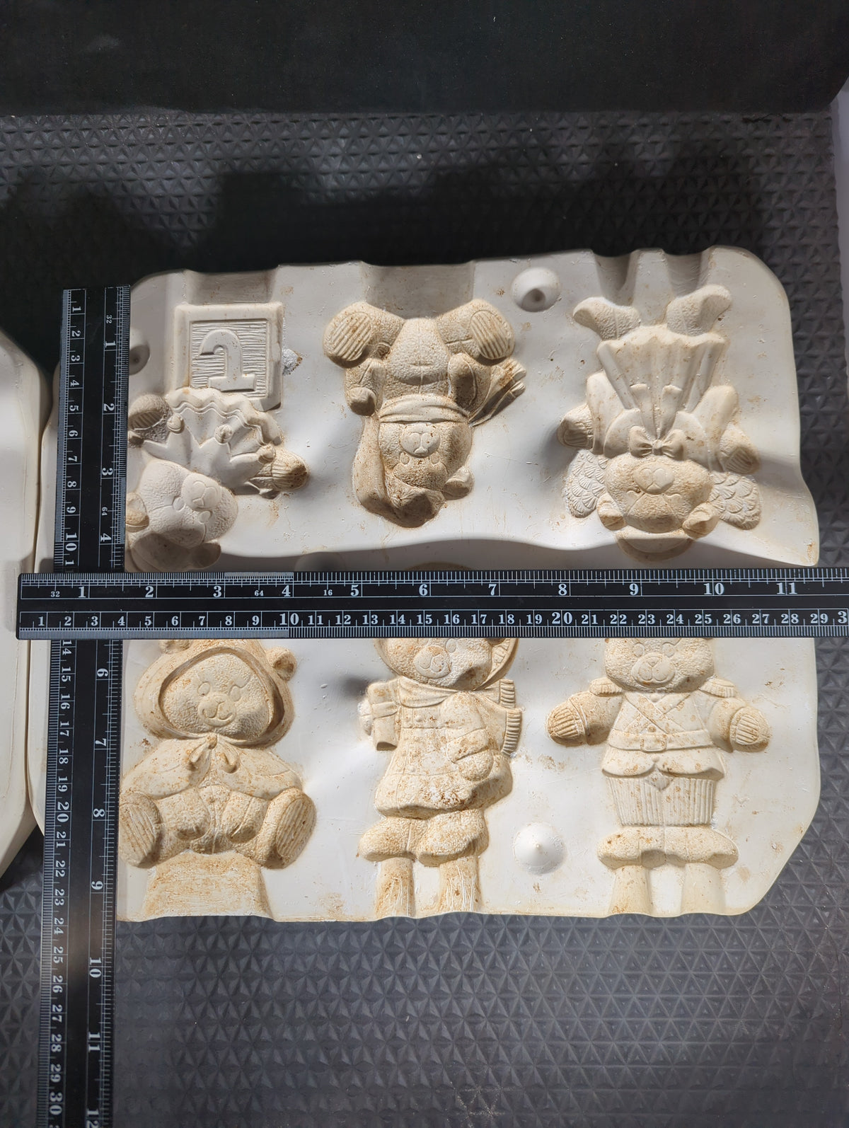CM1358 - D-1245 Dona's Teddy Bear (6) Ornaments Mold