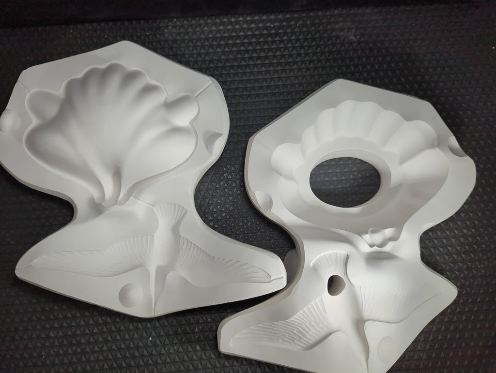 CM0350 - 197 Mikes Mold Shell and Bird