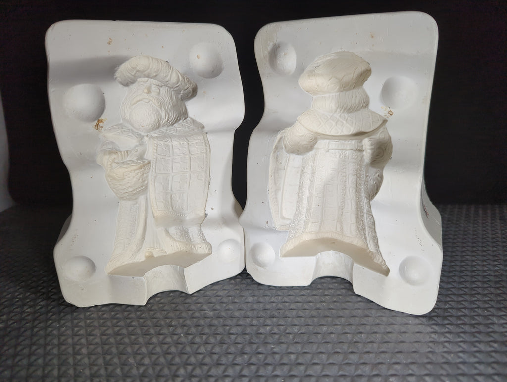 CM1368 - 2670 Gare Small Quilt Santa Mold
