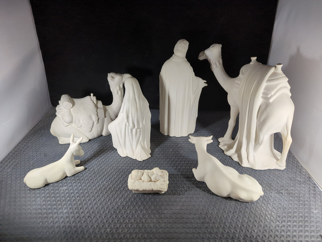 CM1493B - Nativity Set Holy Family and Animals Low Fire Bisque