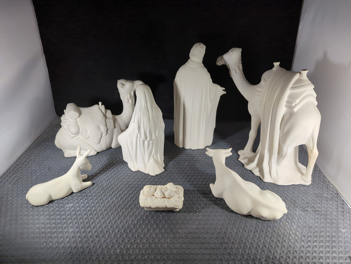CM1493B - Nativity Set Holy Family and Animals Low Fire Bisque