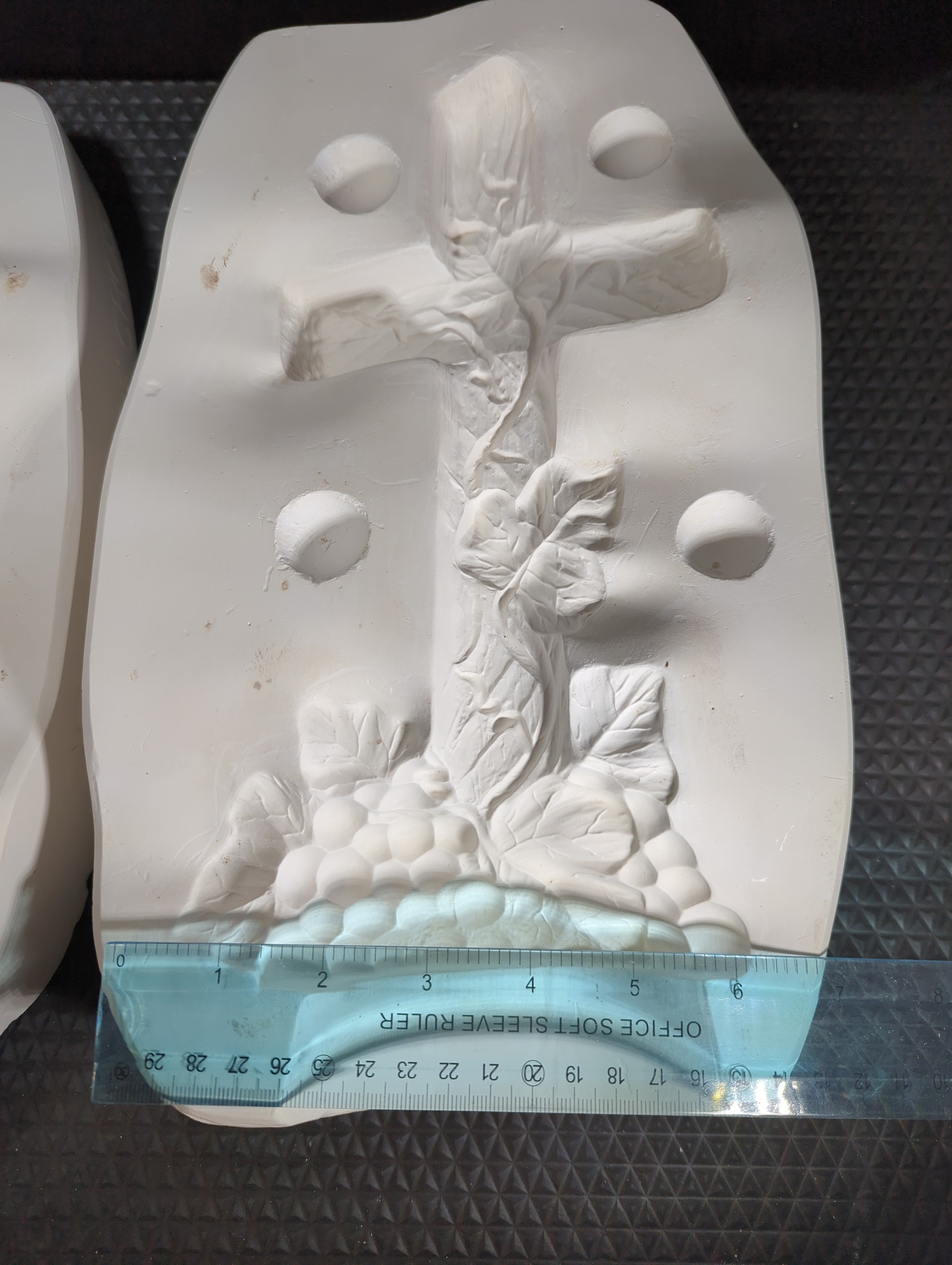 CM0501 - 3377 CPI Grape Cross