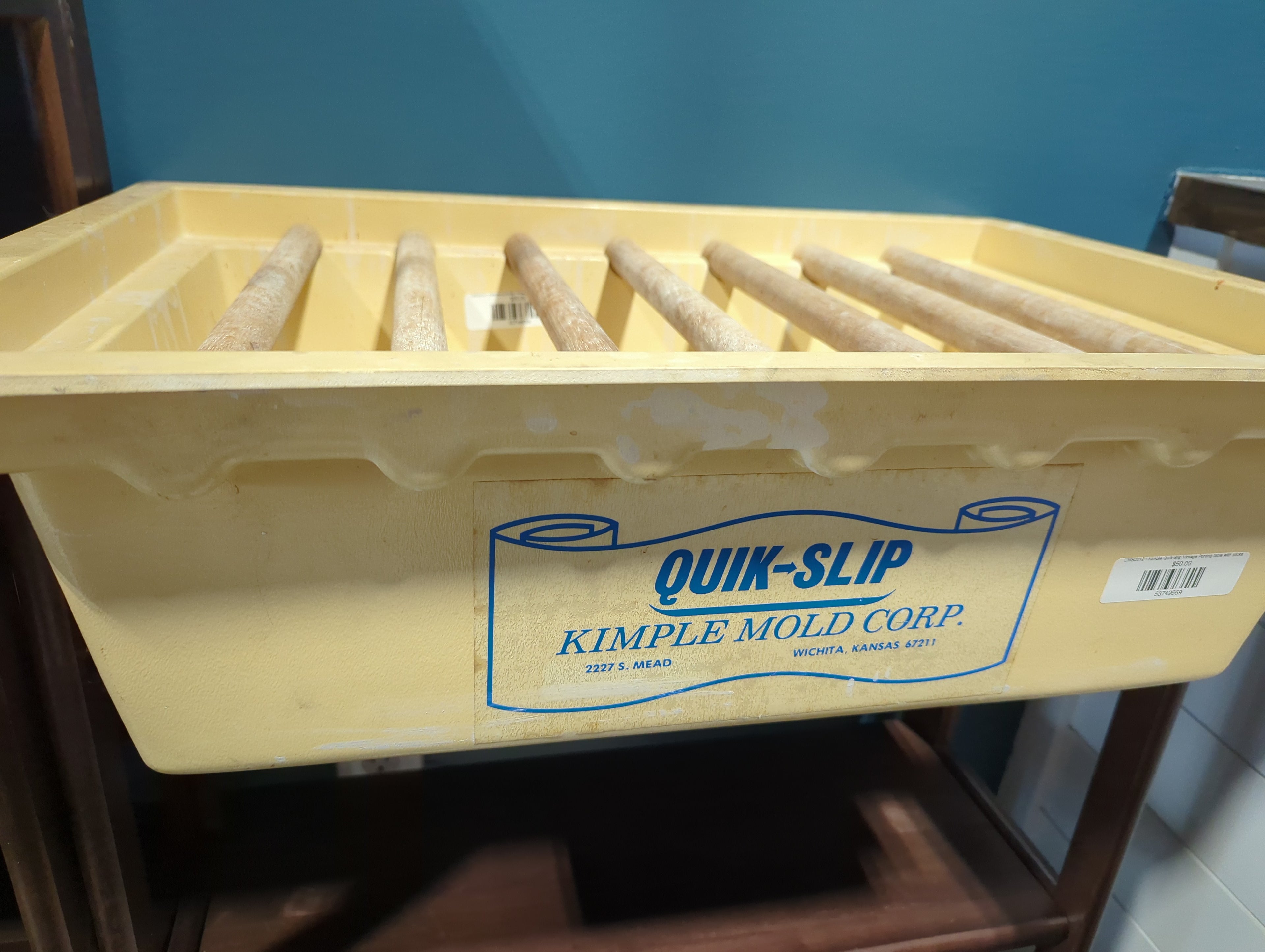 CMS0012 - Kimple Quik-Slip Vintage Porting table with sticks