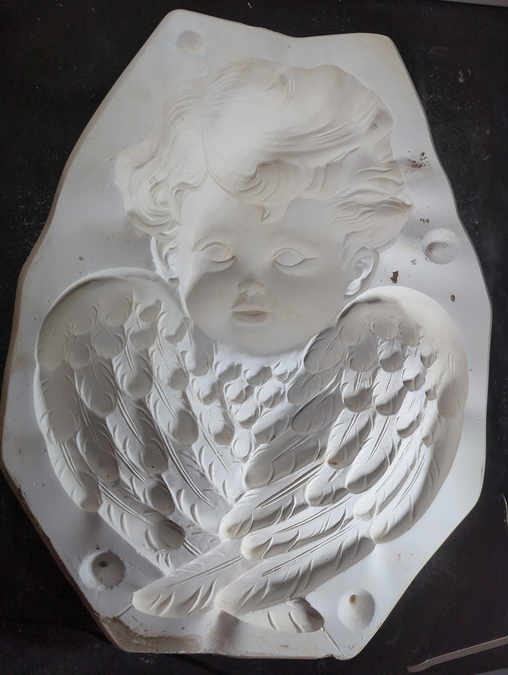 CM0126 - S-2857 Scioto Lg. Cherub Plaque