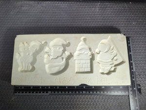 CM1320 -  488 SK Potteries Open Pour (4) Santa Ornaments Mold