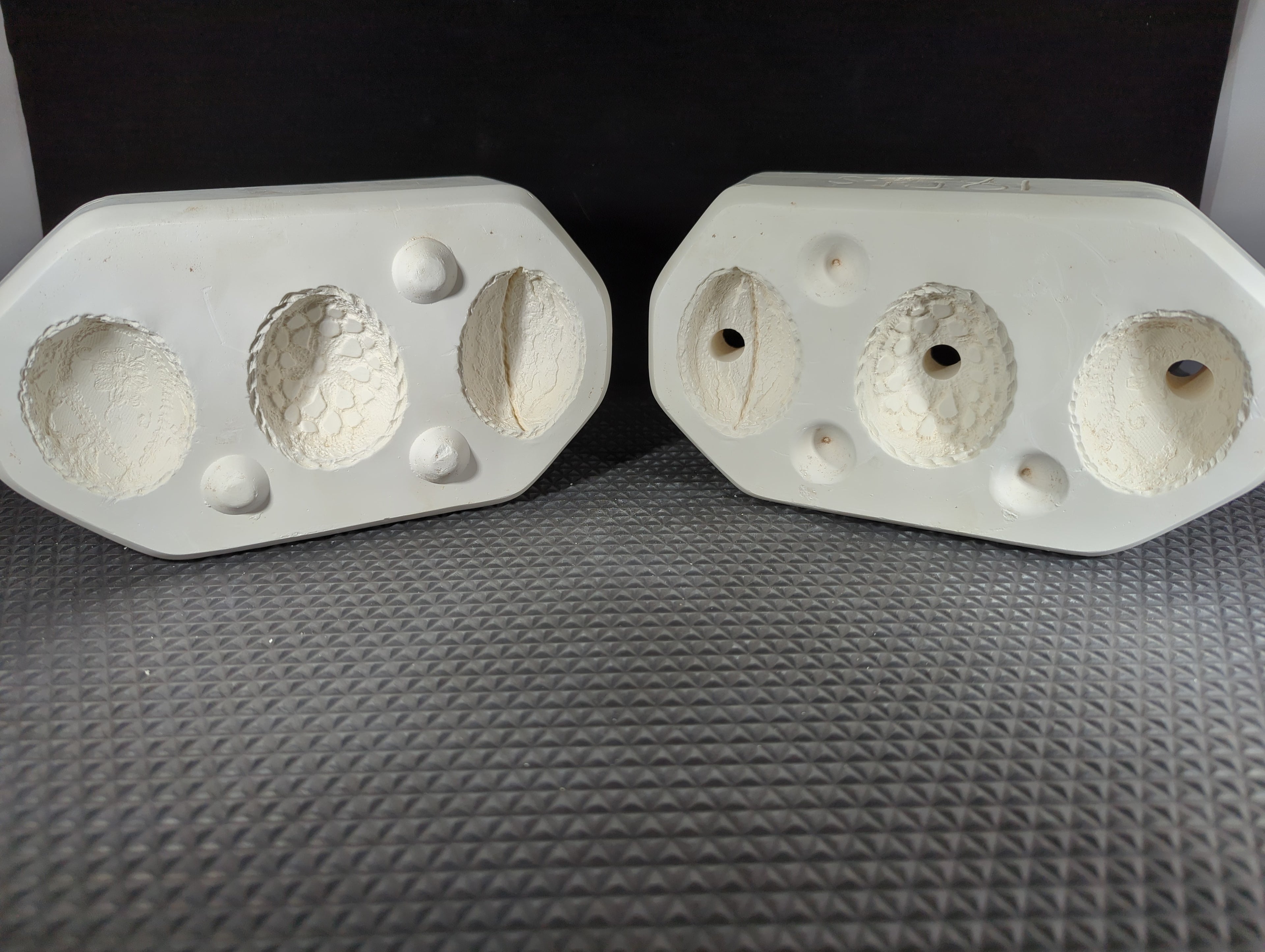 CM0259 - S-1561 Scioto 3 Lace Eggs