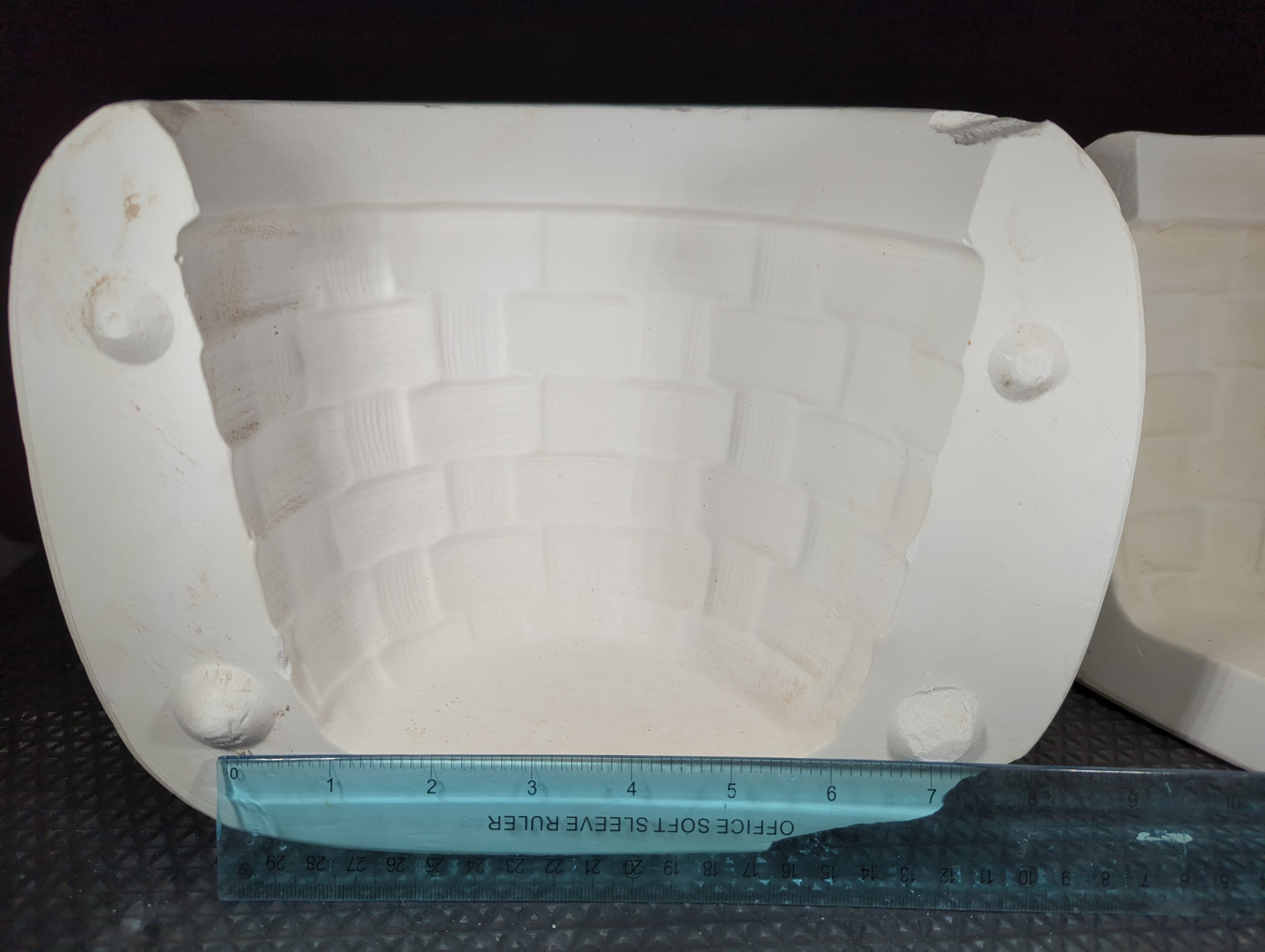 CM0286 - Large Woven Basket