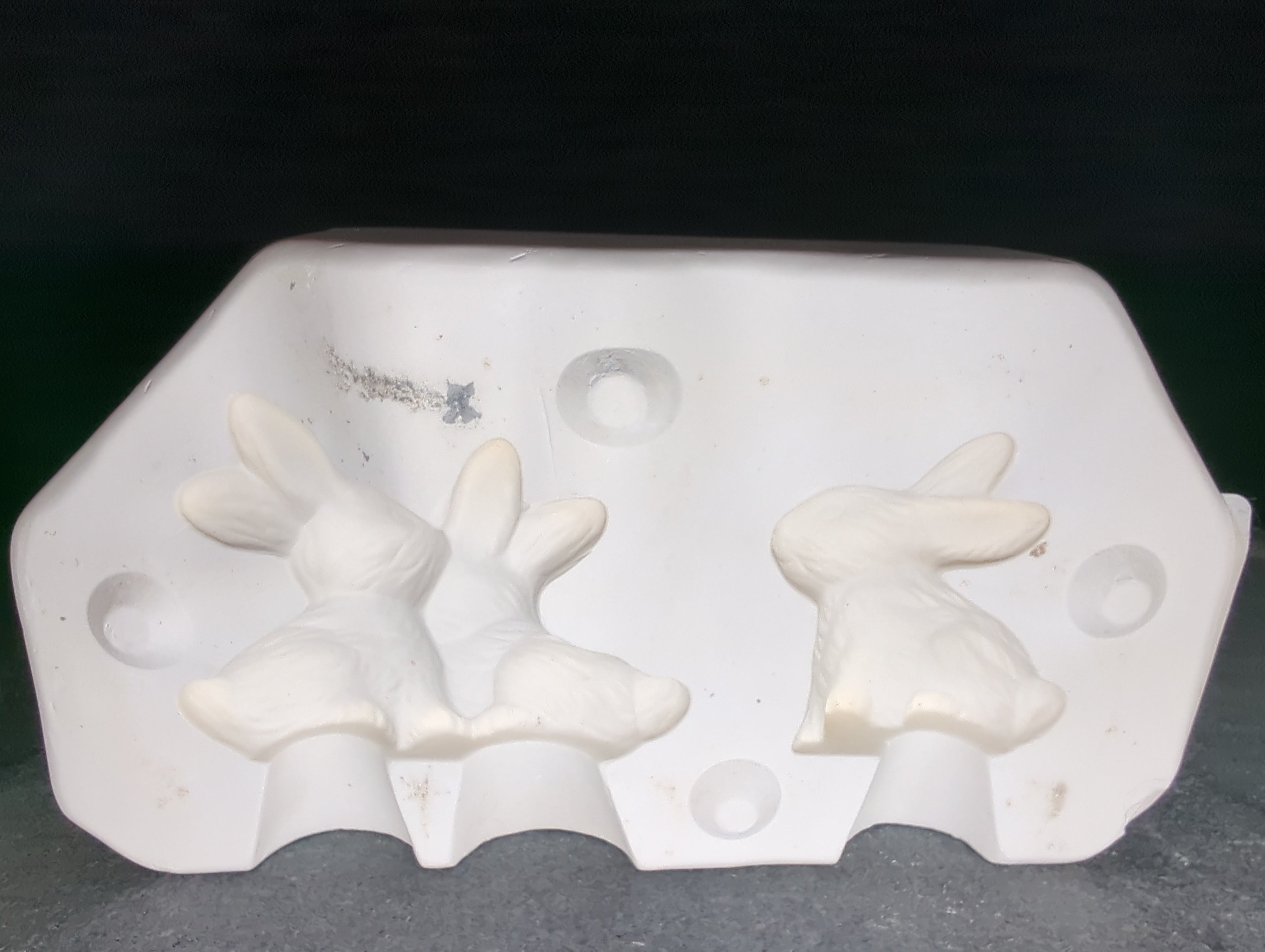 CM0181 - D-504 Dona Small Bunnies