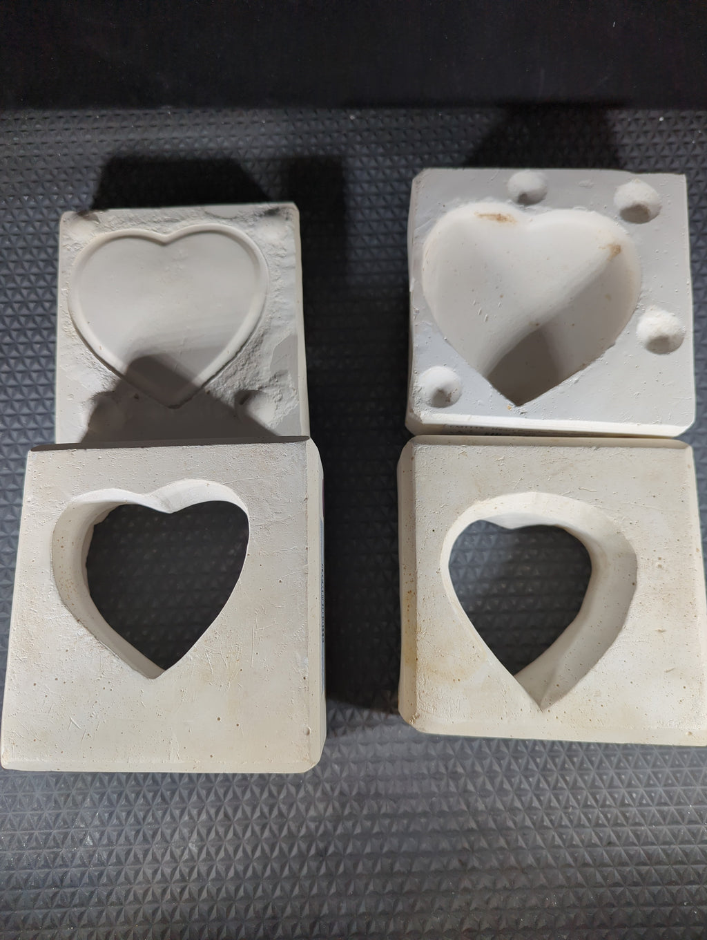 Unknown Heart Powder Box with Lid plaster casting mold, used, good condition