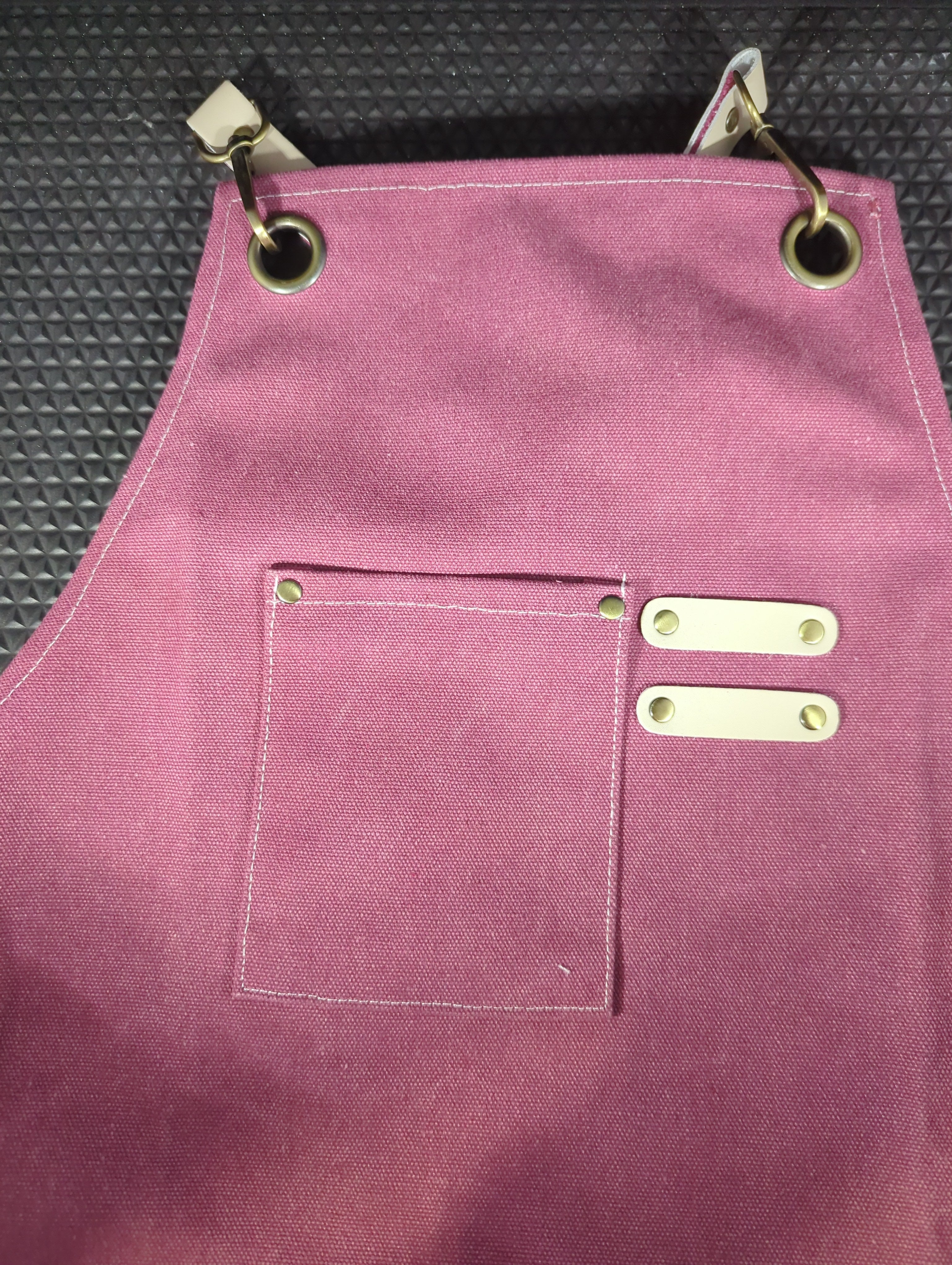 CMS0018 - Cotton Canvas Cross Back Apron - Mauve/Pink