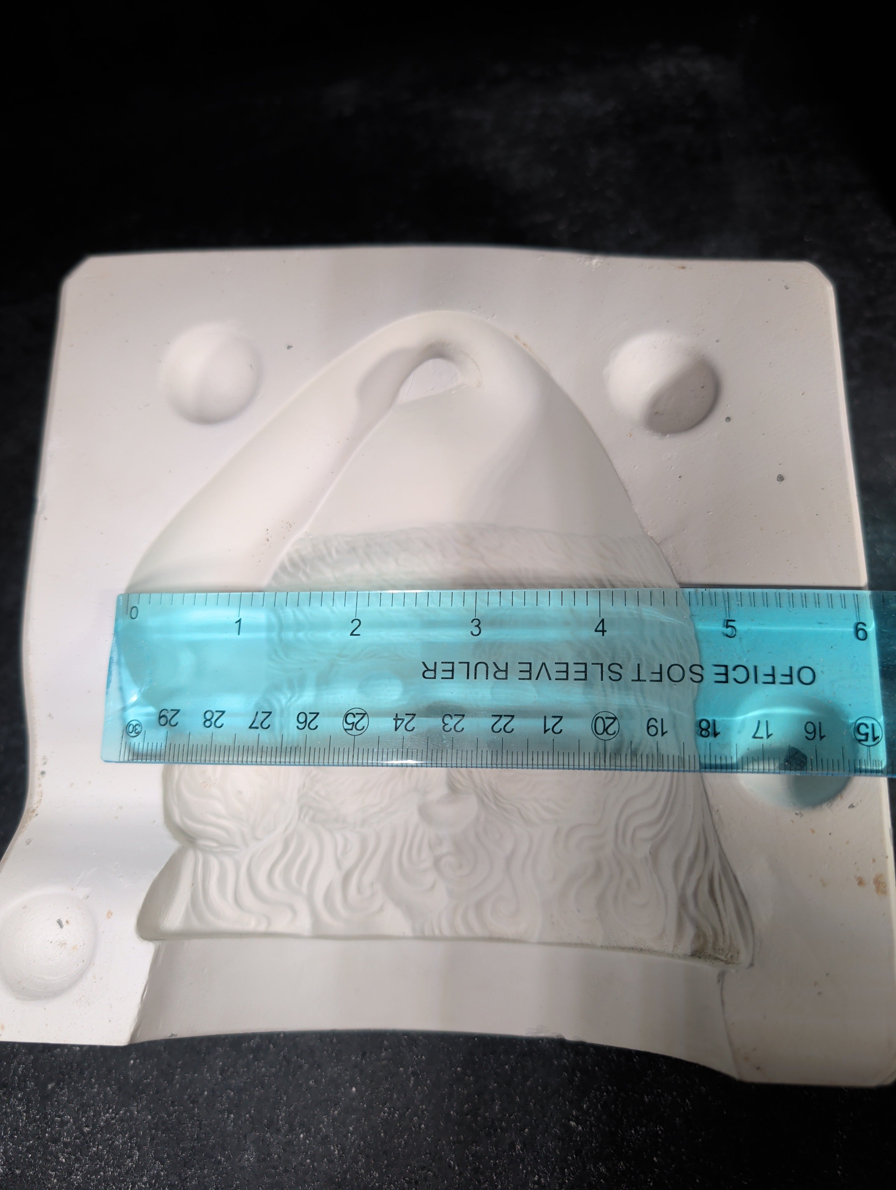 CM0066 - 708 Boothe Small Santa Windmock