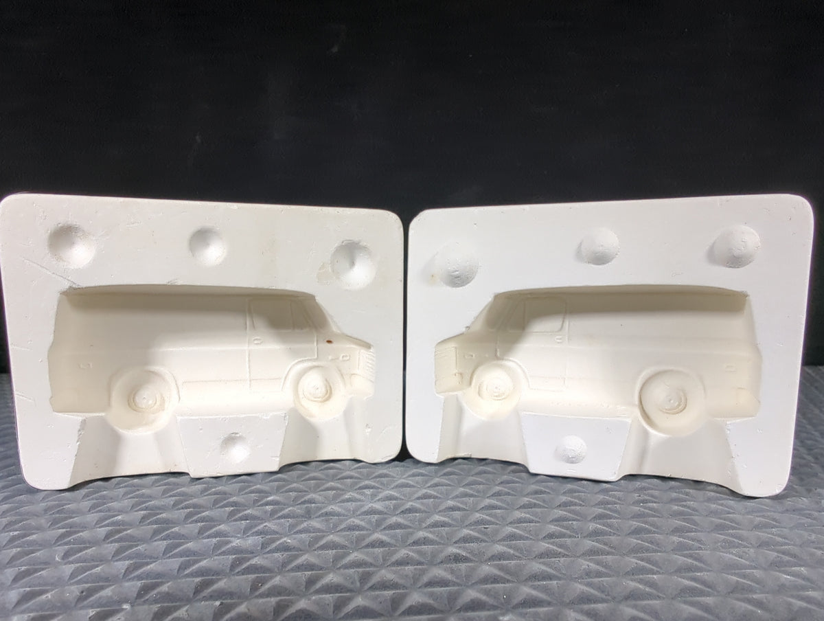 CM1531 - TM7 Duncan Van Bus Mold