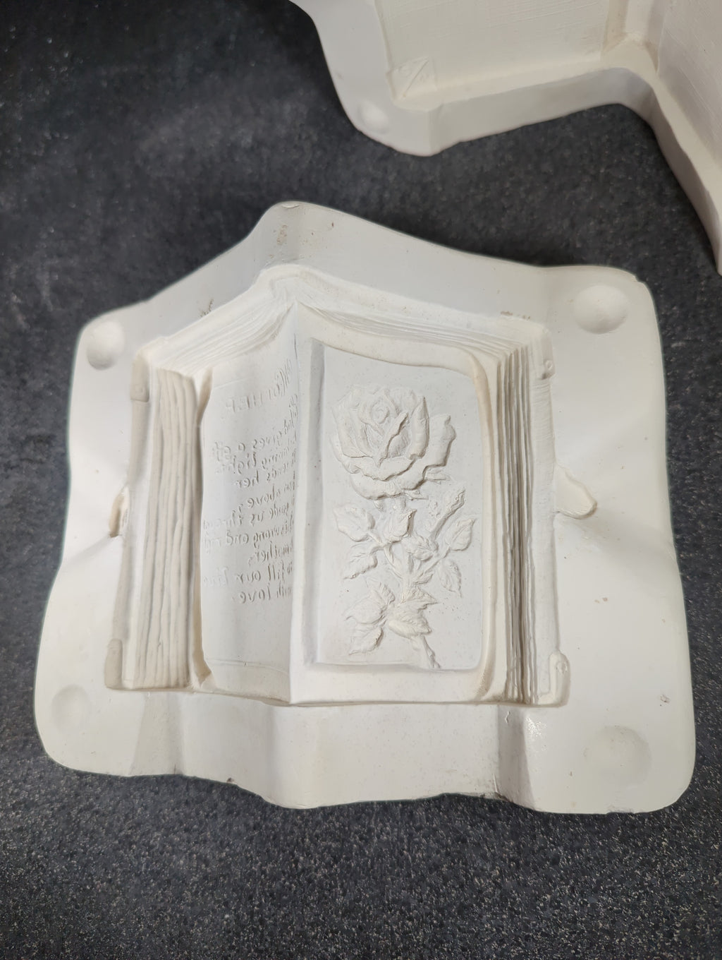 CM0161 - NM-1224 Nowell's Book for Mother