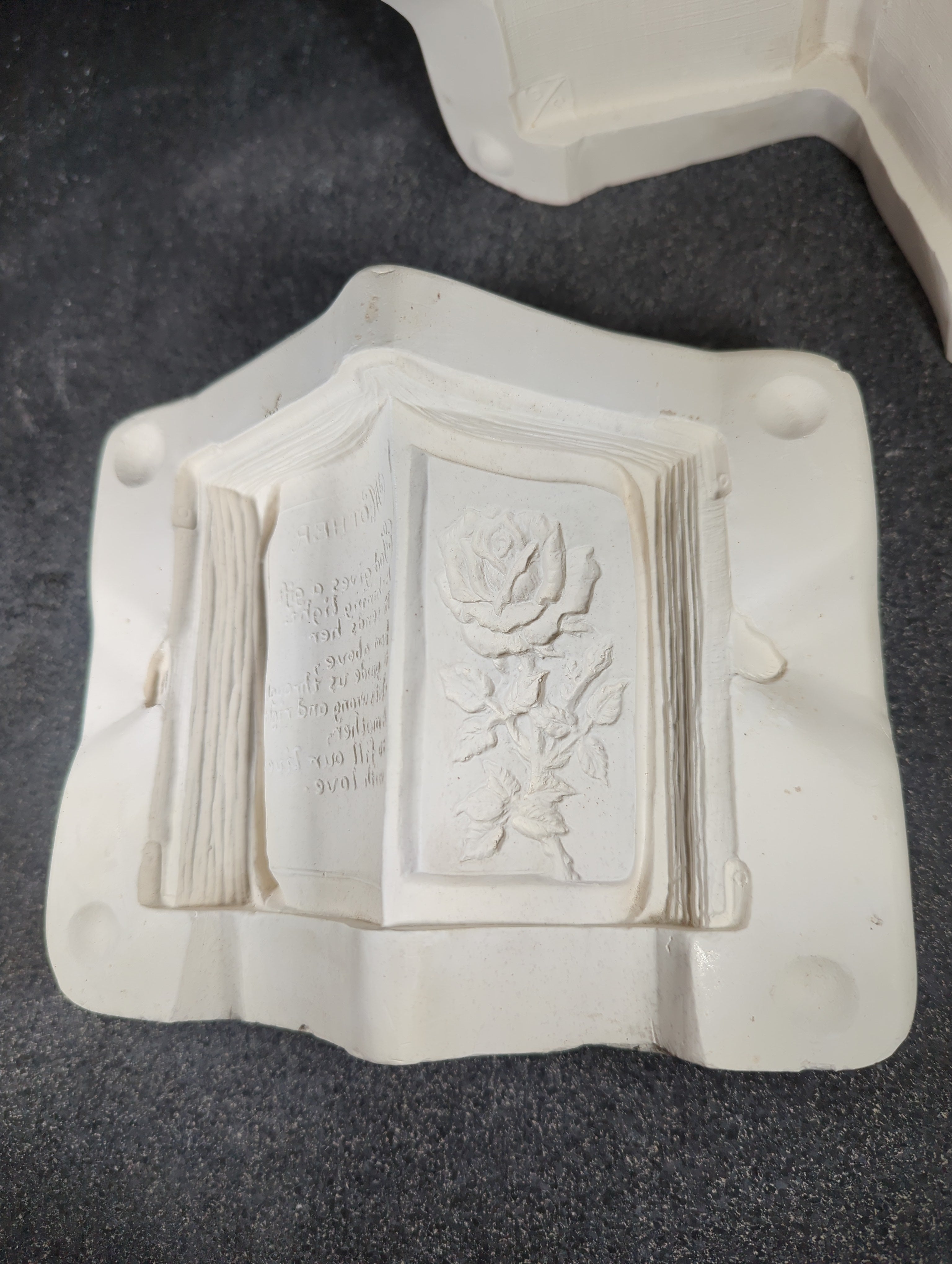 CM0161 - NM-1224 Nowell's Book for Mother