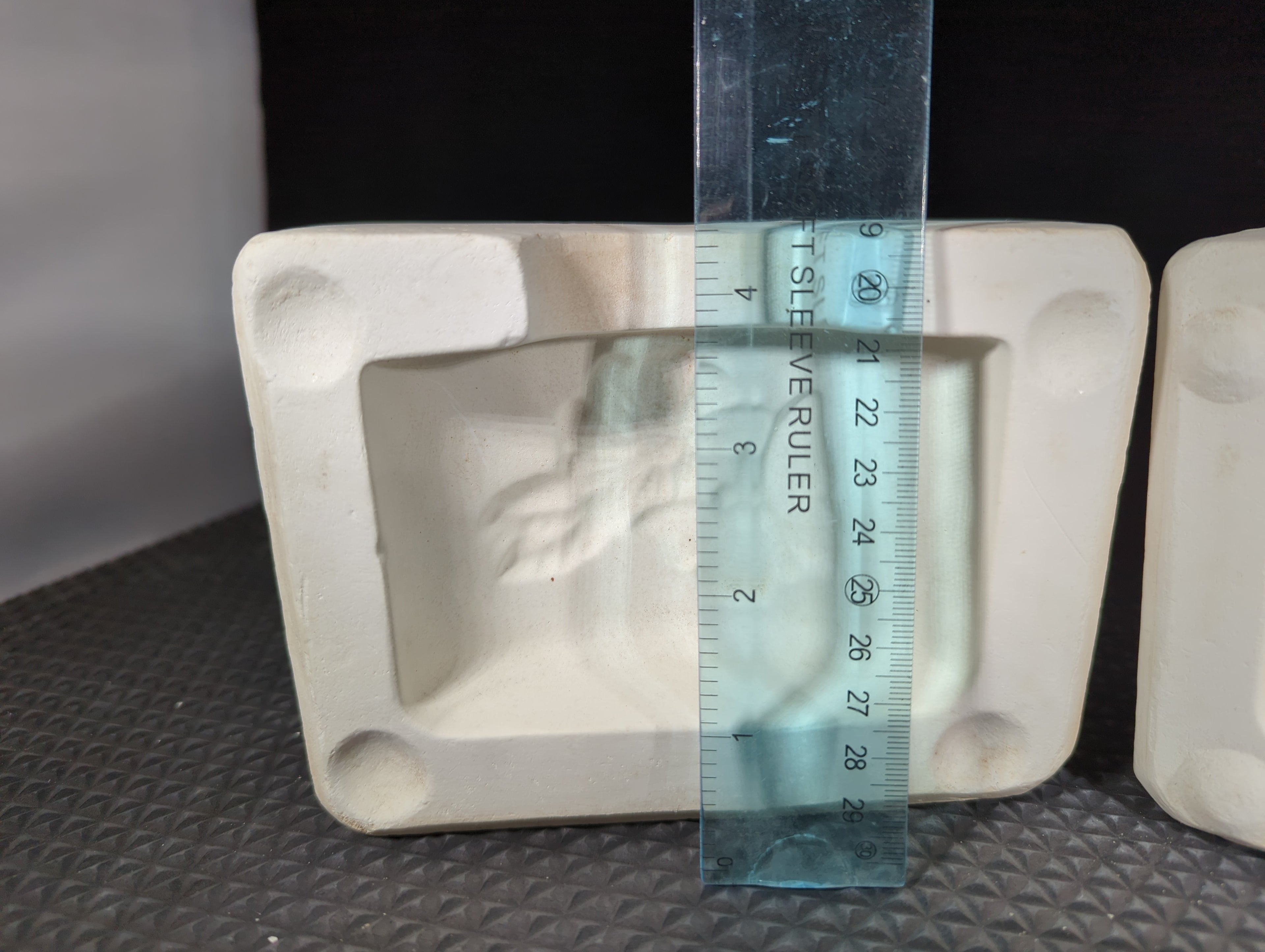 CM0265 - 481 Kitsmiller Toothbrush holder