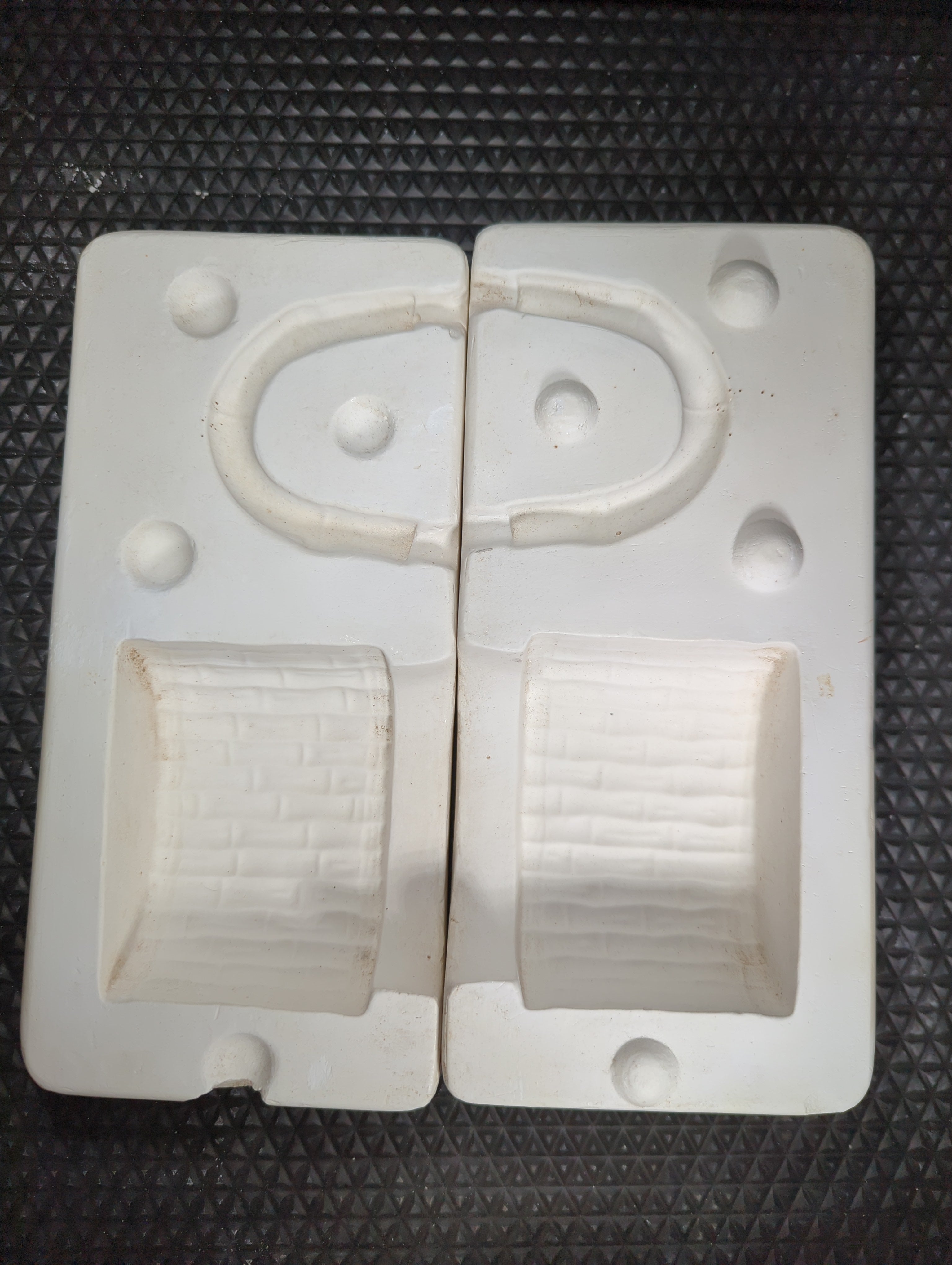 CM0243 - 241 Macky Molds Bamboo Basket