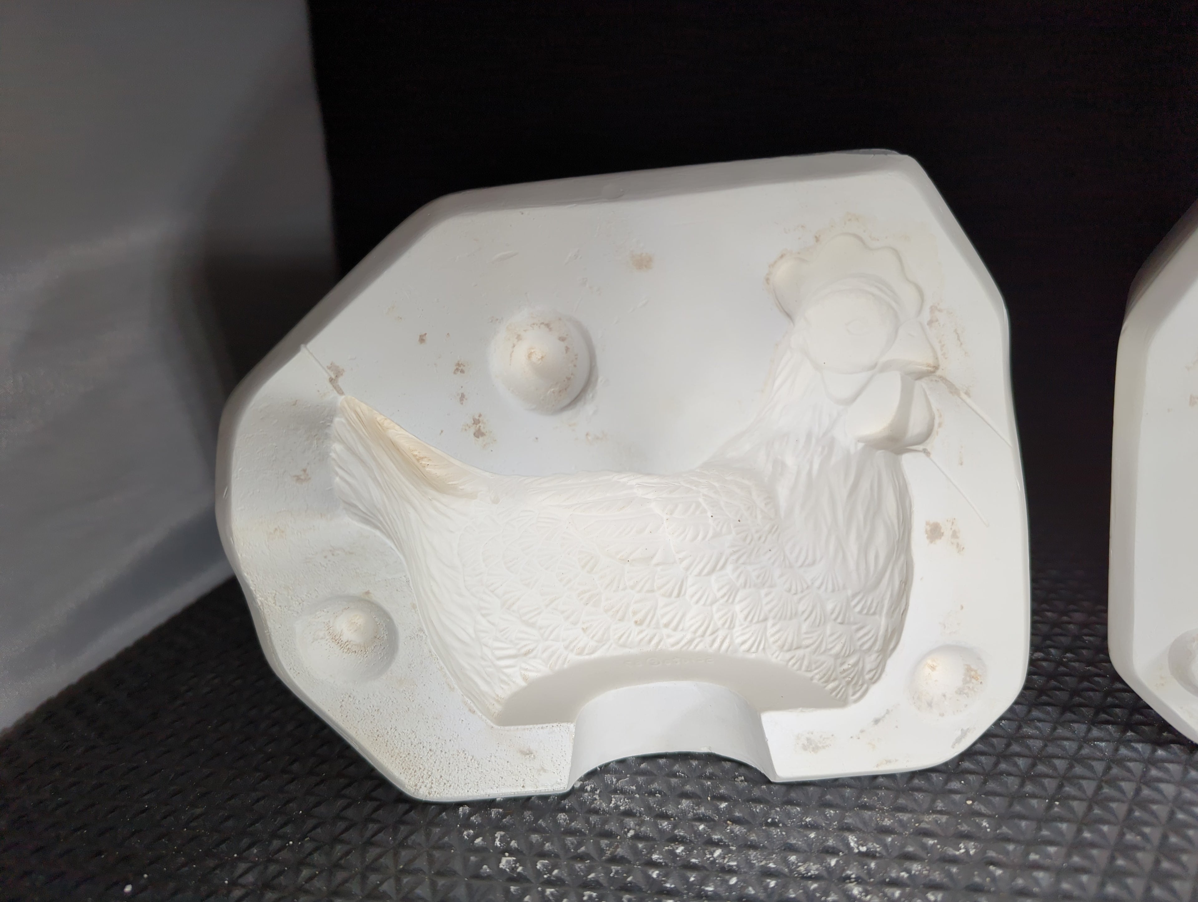 CM0270 - S-1418 Scioto Med Nesting Hen