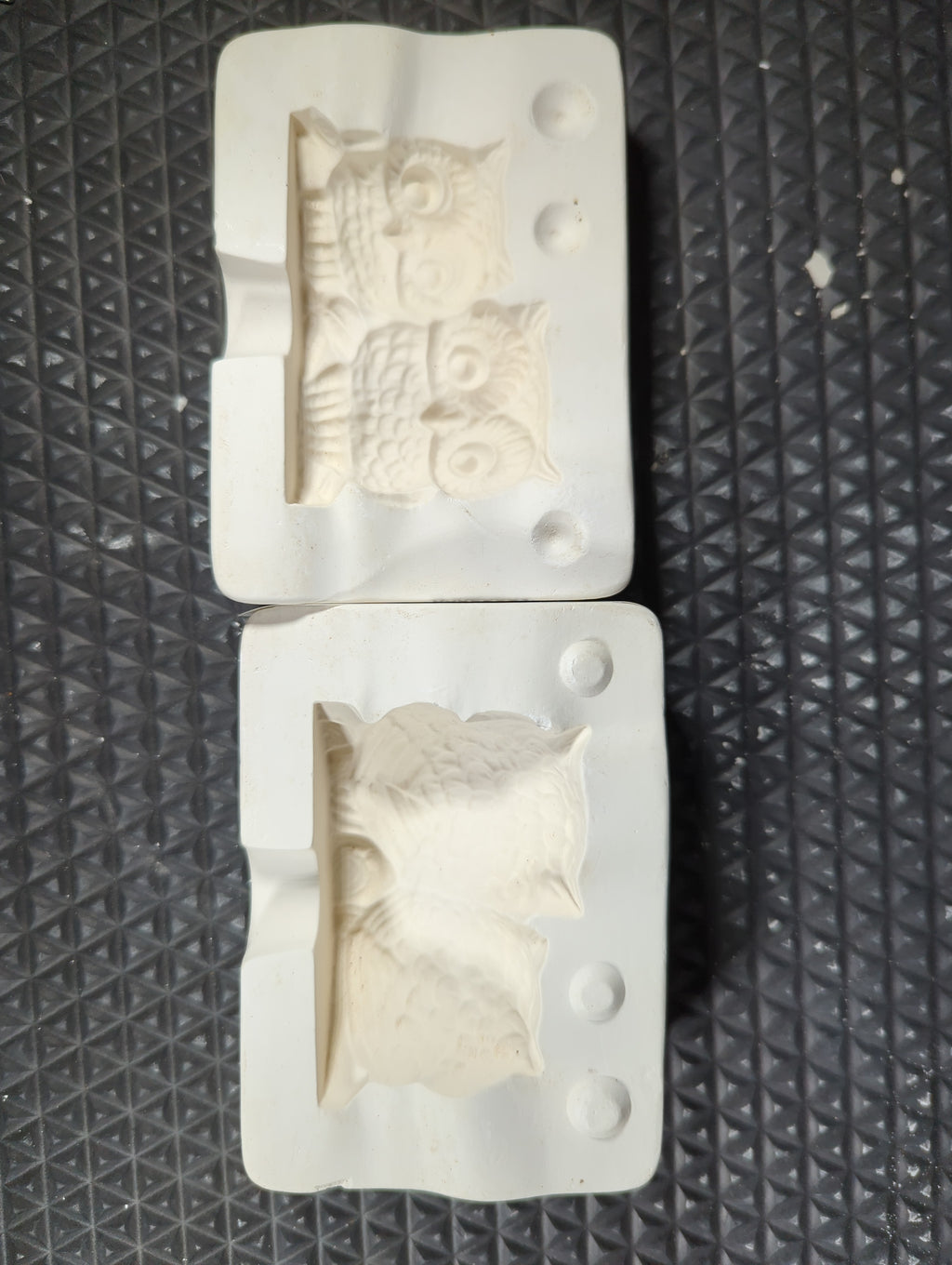 CM0366 - TM15 Duncan Two Owls