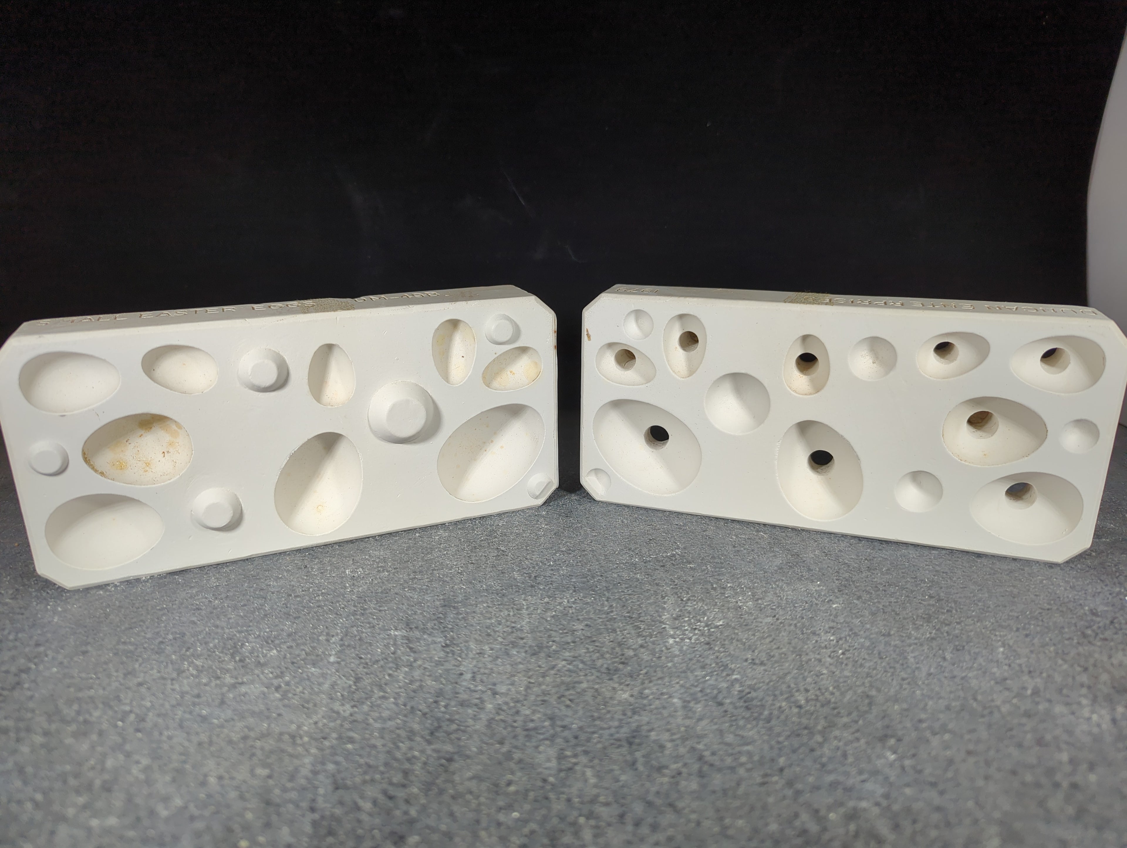 CM0187 - DM 49B Duncan Small Easter Eggs