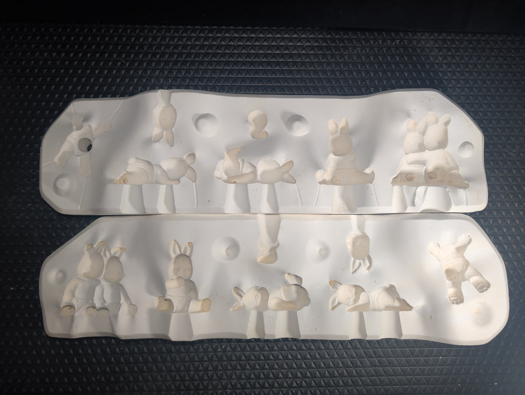 CM0219 - S-1126 Scioto 6 Diaper Bunnies