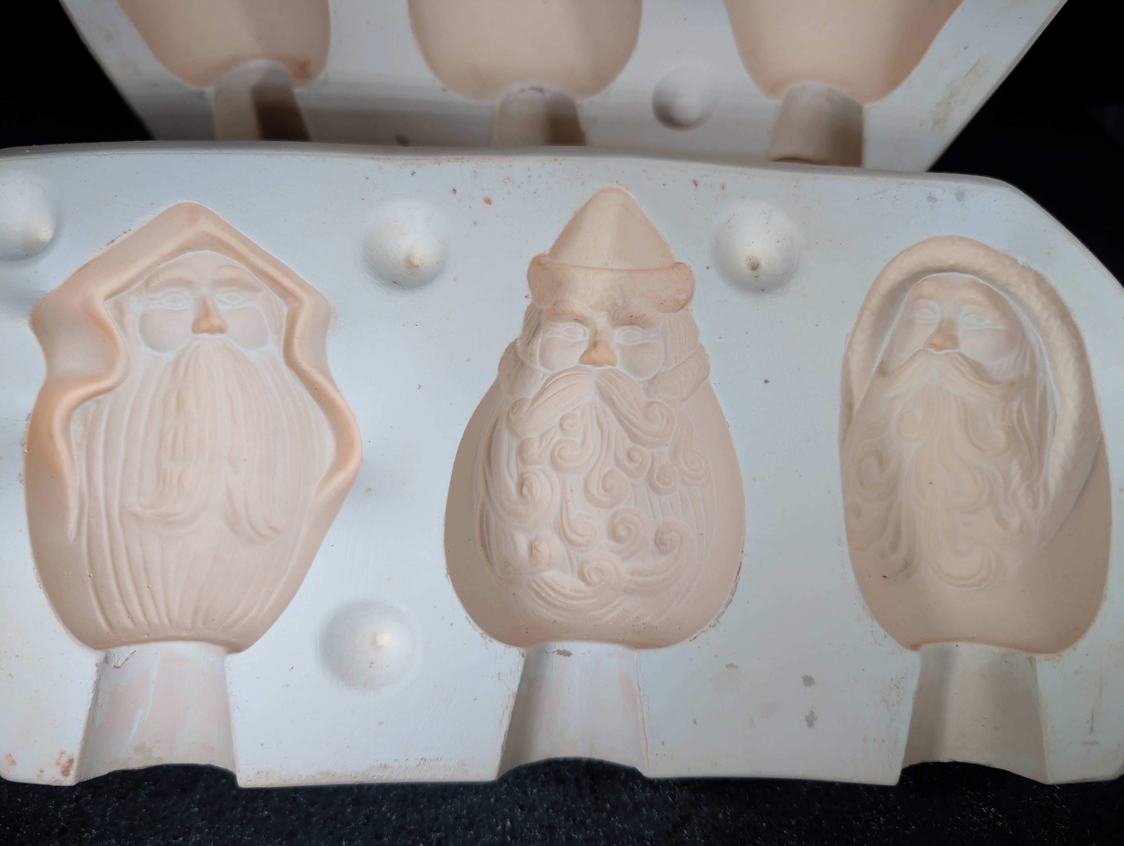 CM0064 - S-2292 SCIOTO 3 Roly-Poly Santa Orns.