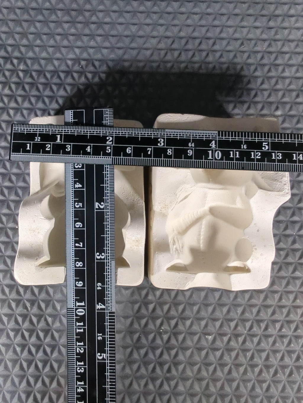CM1160 - TM12 Duncan Bunny Mold