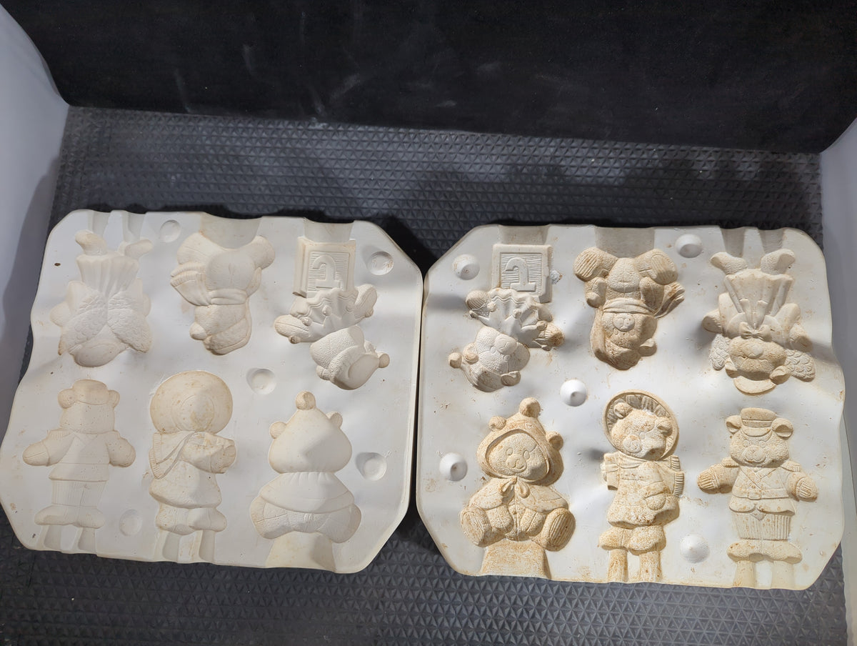 CM1358 - D-1245 Dona's Teddy Bear (6) Ornaments Mold