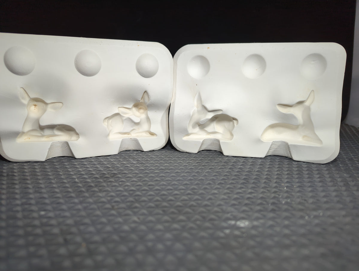 CM0527 - K-14 Kimple Two Laying Deer