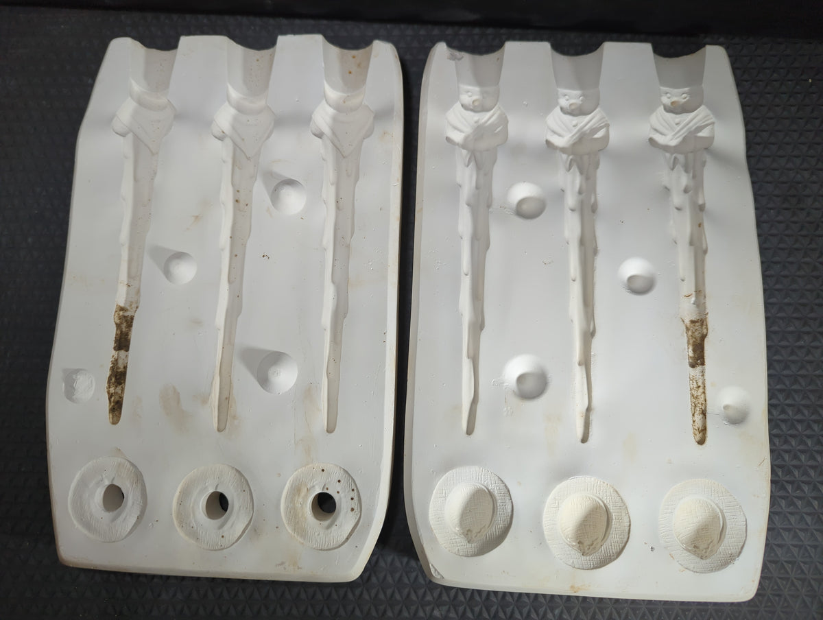 CM1521 - S-2301 Scioto 3 Snowlady Mold