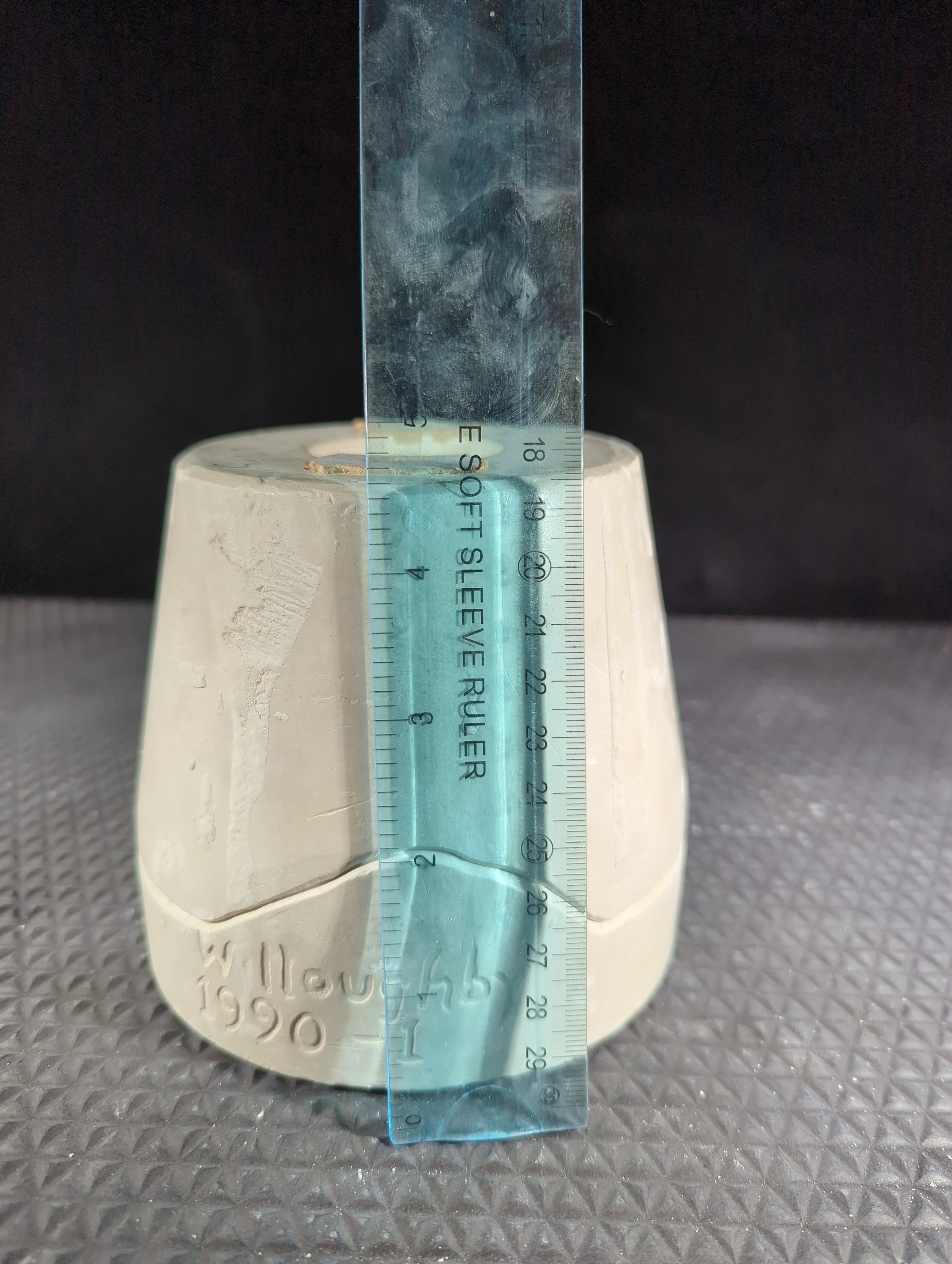 CM0488 - Wlloughby Stilt